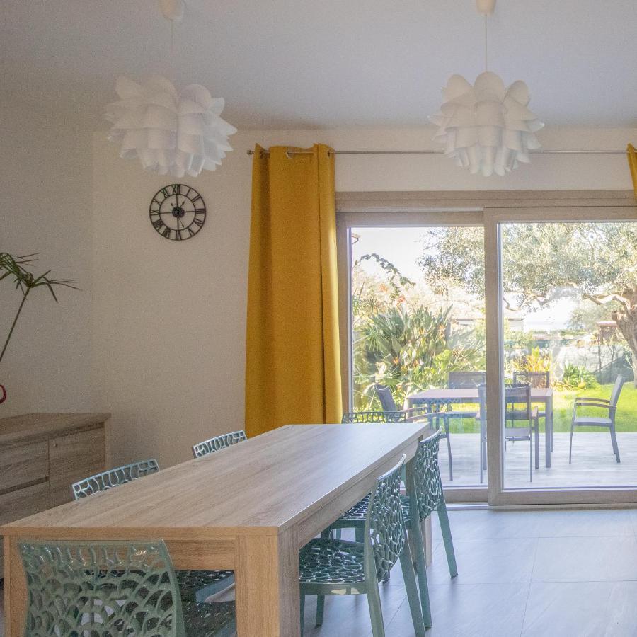 Domek Villa A 100Mt Dalla Spiaggia カポテッラ エクステリア 写真