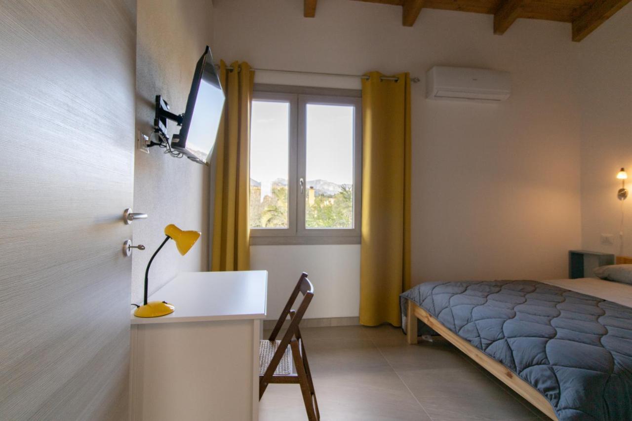Domek Villa A 100Mt Dalla Spiaggia カポテッラ エクステリア 写真